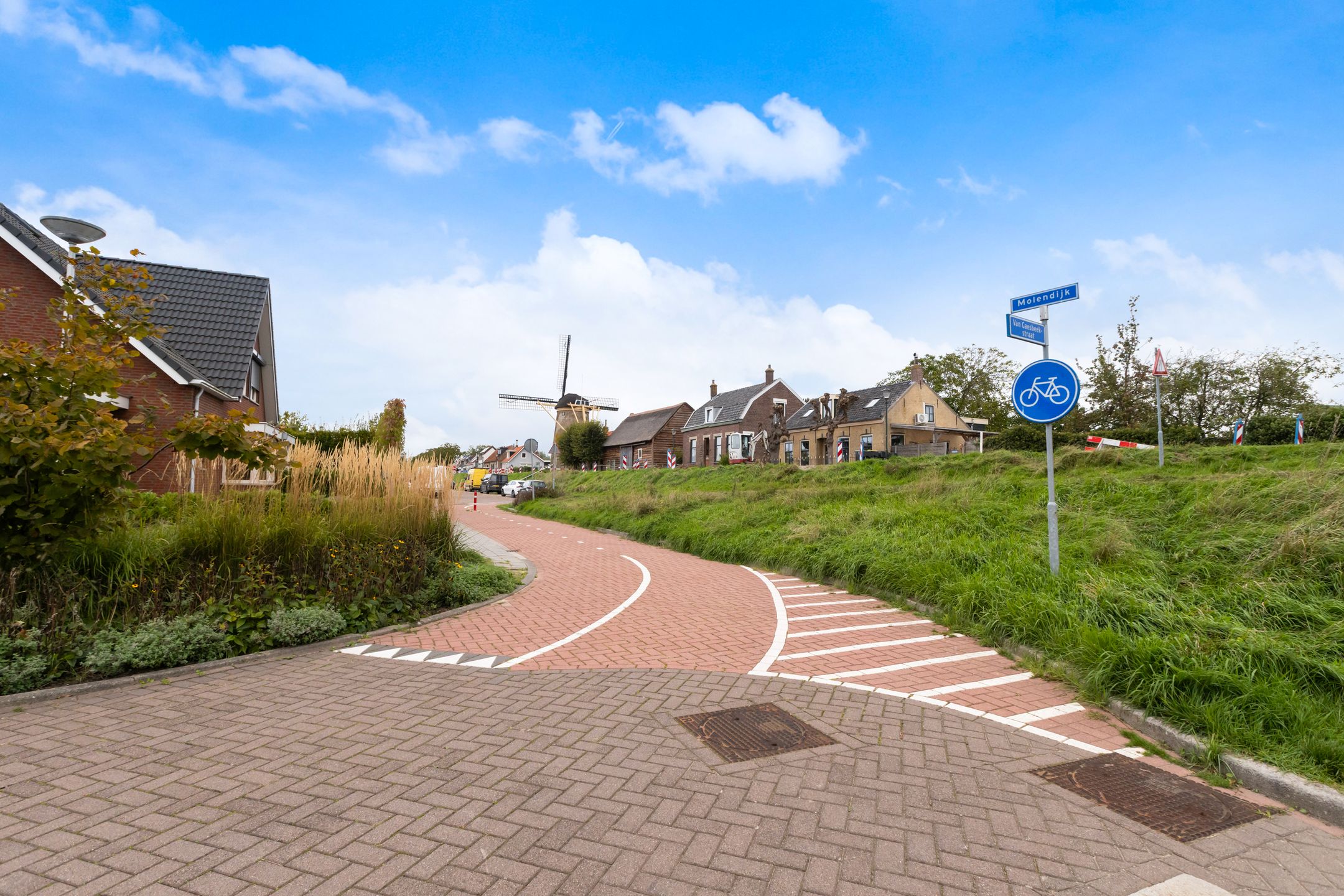 Photo 48 of Molendijk 69