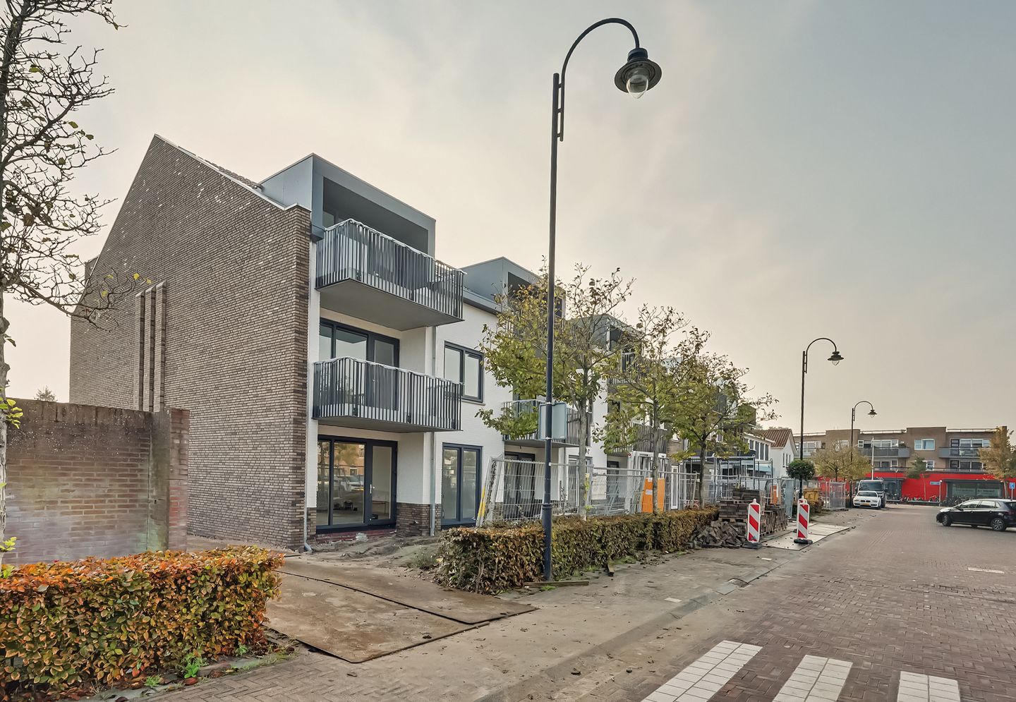 View photo 3 of Dorpsplein 6