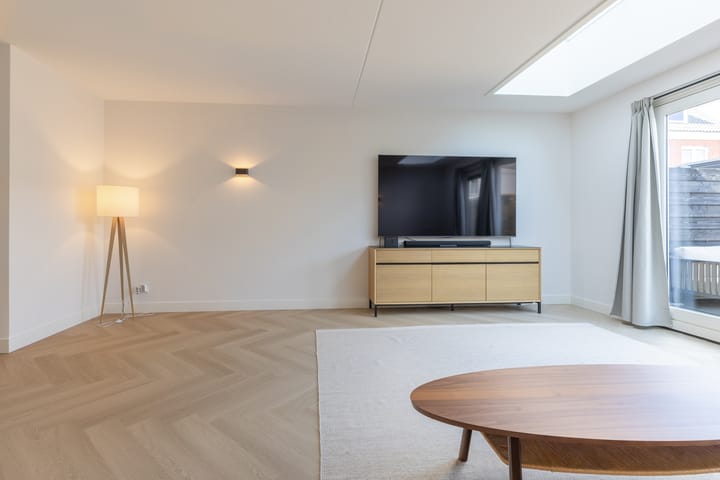 Tussenwoning te koop: Petersburgsingel 45, Weesp