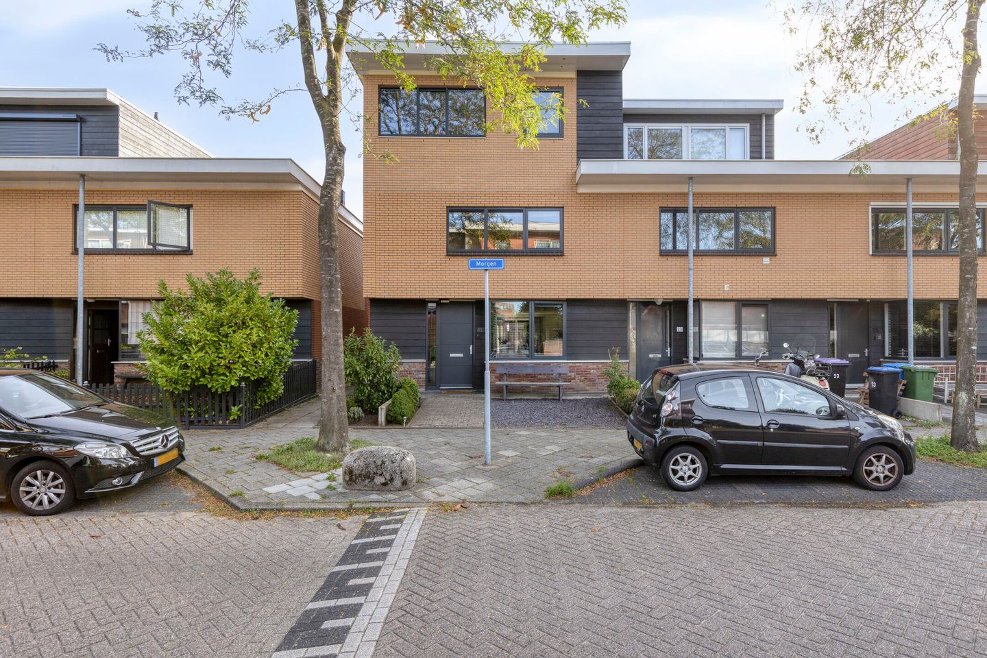 Foto 1 van Morgen 21