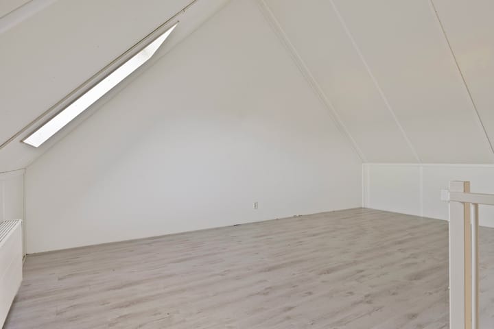 Tussenwoning te huur: Bresselaan 23, Barneveld