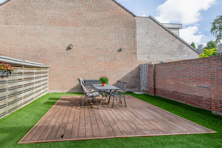 Hoekwoning te koop: Albert Verweijlaan 45, Hillegom