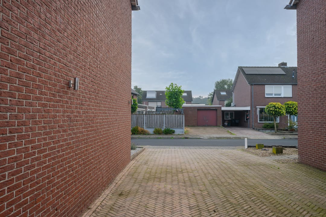 Photo 32 of Frans Halsstraat 4
