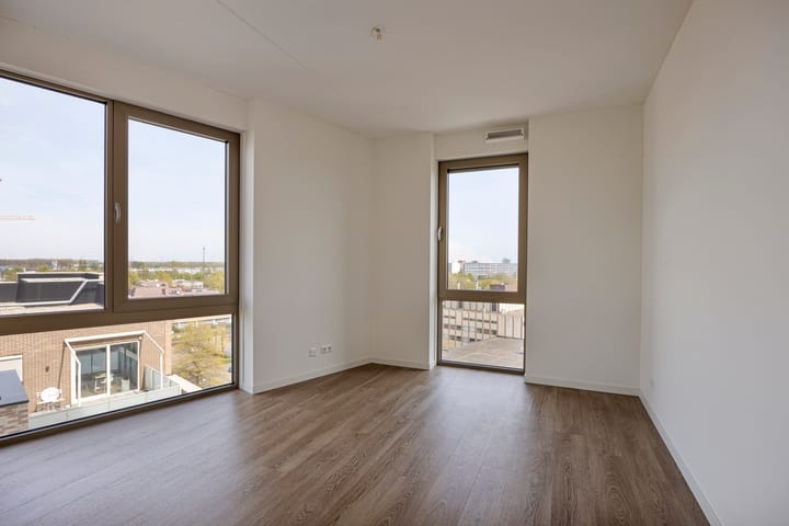 Appartement te huur: Jan Wolkerslaan 129, Diemen