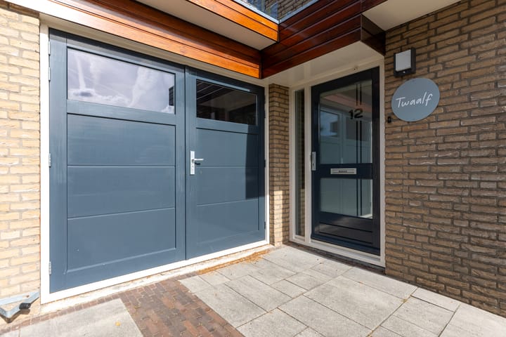Tussenwoning te koop: Ridder Arnoud van Amstelstraat 12, Polsbroek