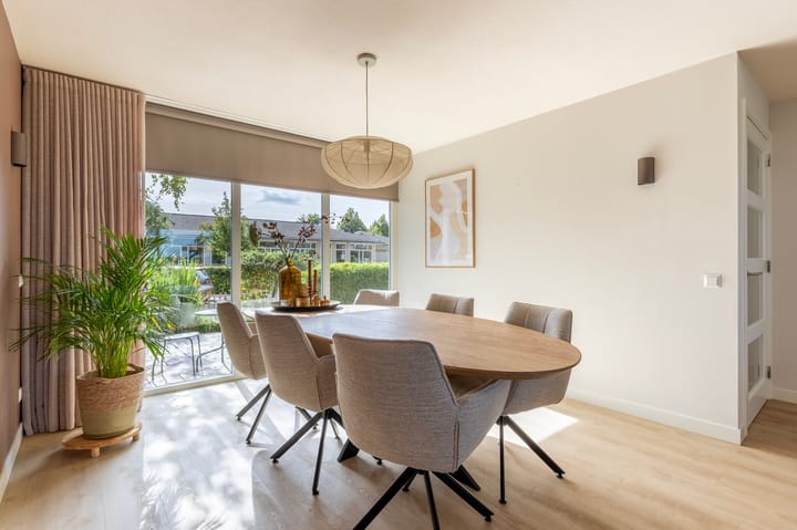 Tussenwoning te koop: Ridder Arnoud van Amstelstraat 12, Polsbroek