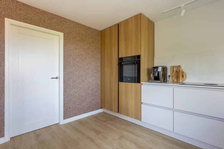 Tussenwoning te koop: Ridder Arnoud van Amstelstraat 12, Polsbroek