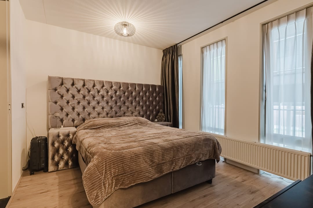 Photo 17 of Donkvaart 7-B6