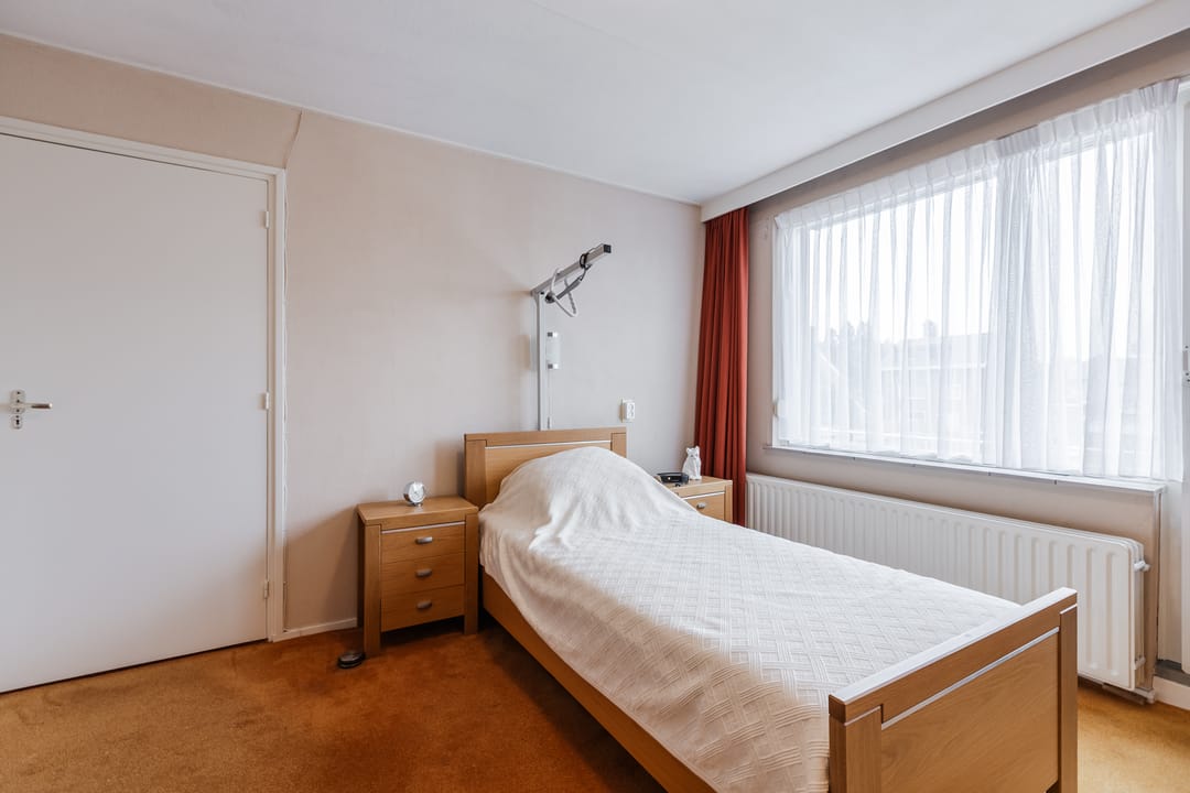 Photo 17 of Van Spreeuwelstraat 17