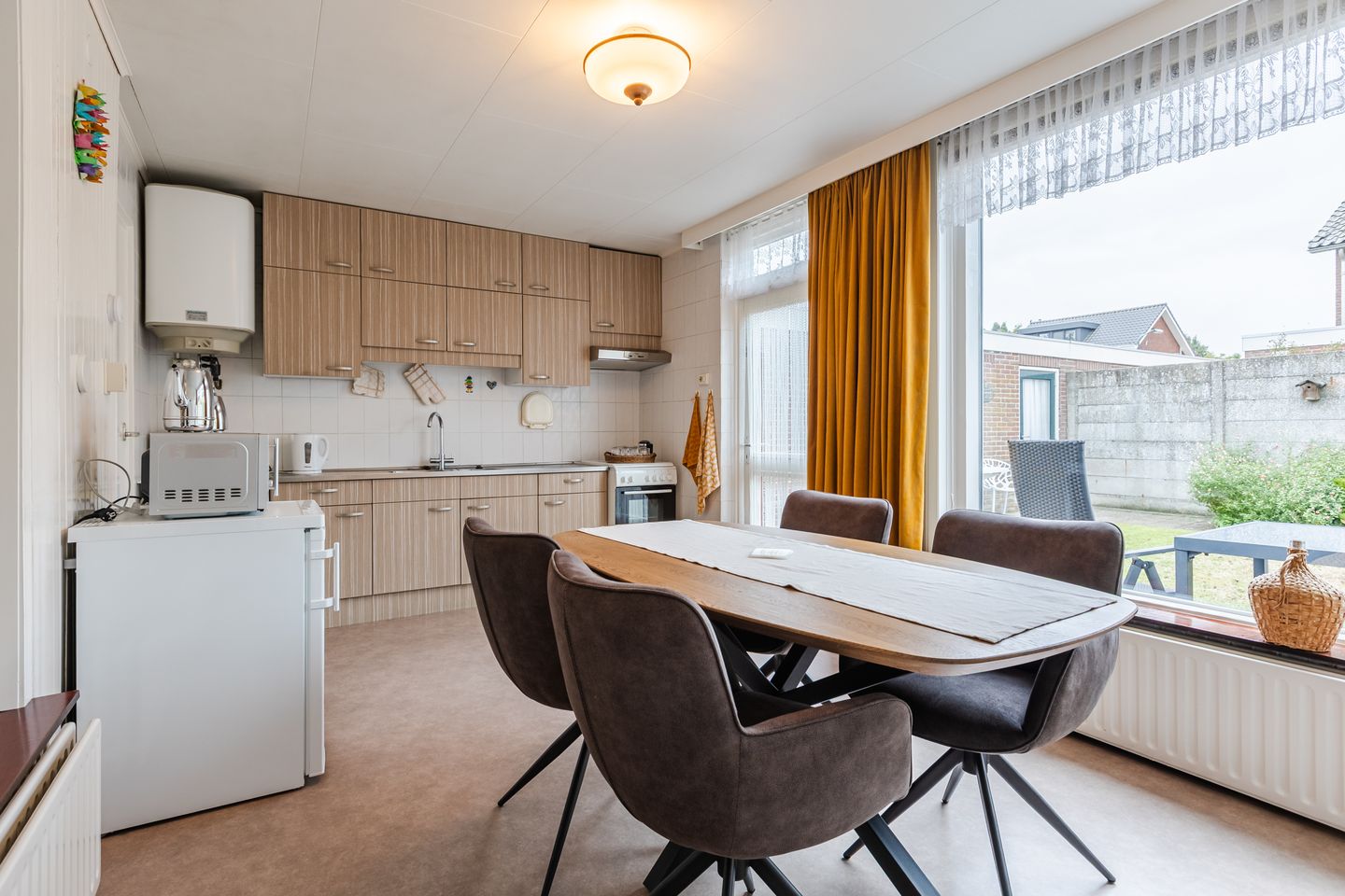 Photo 10 of Van Spreeuwelstraat 17