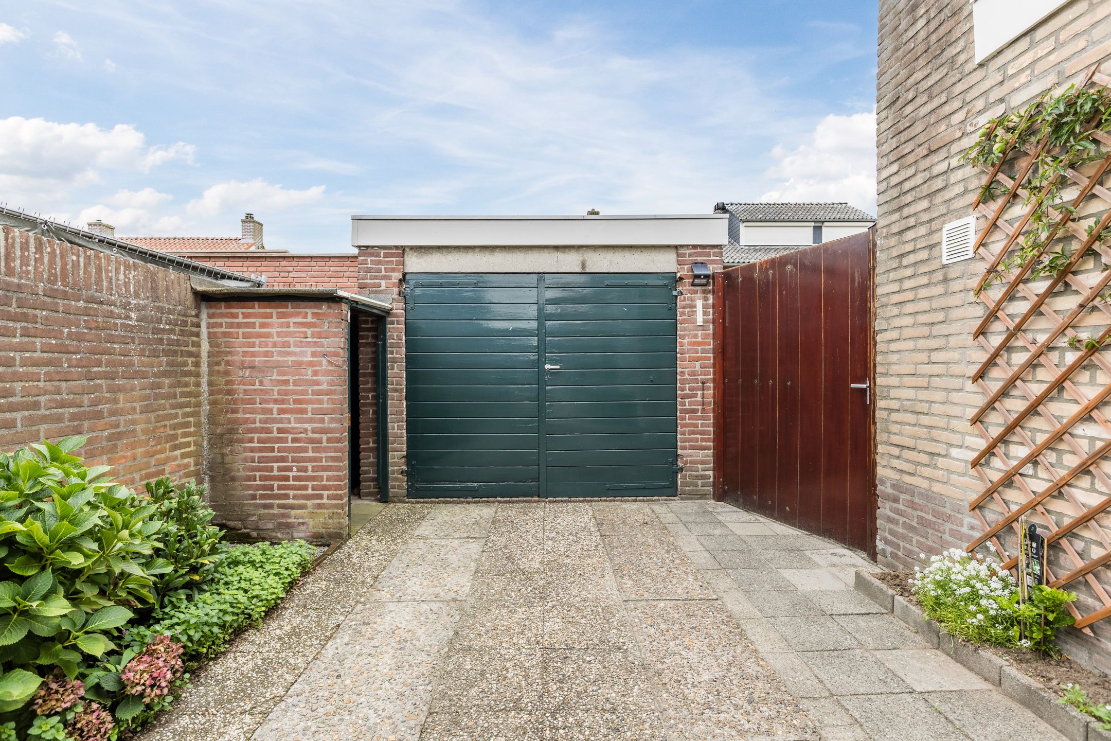 Photo 42 of Van Spreeuwelstraat 17