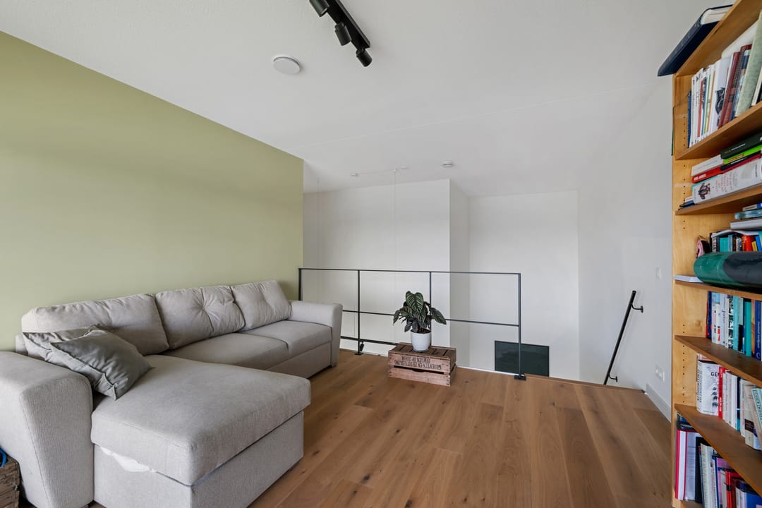 Photo 31 of Lloydkade 463
