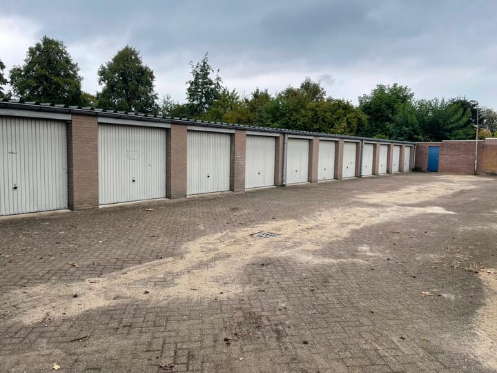 Burg. van Lithstraat 1, Veghel