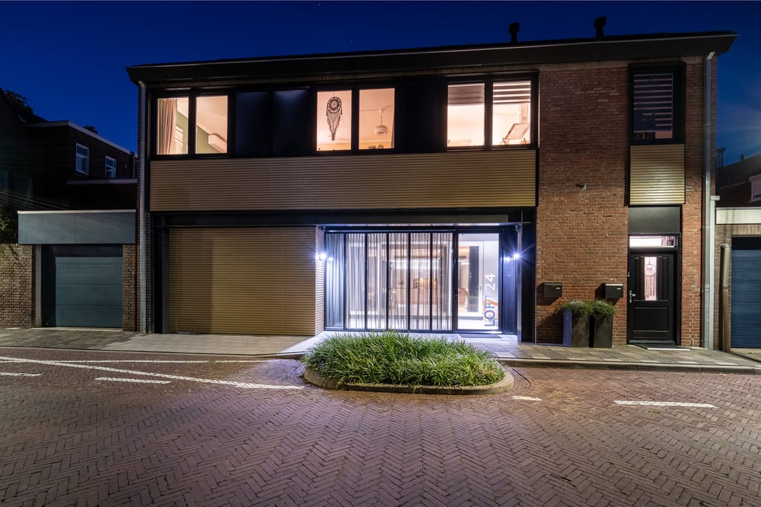 Photo 43 of Deken Nicolaijestraat 24