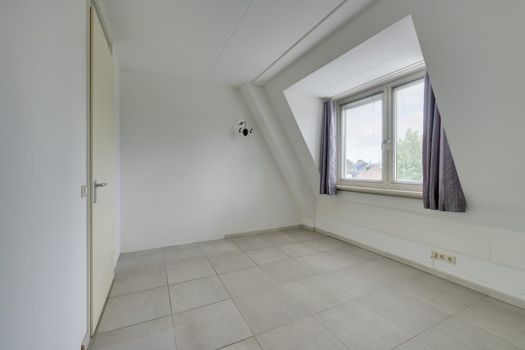 Foto 32 van Julianalaan 6-F