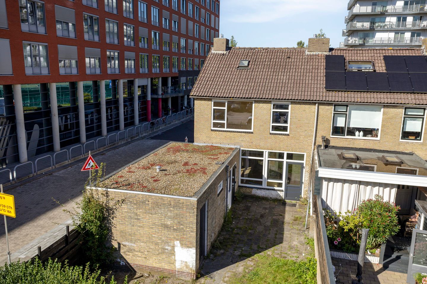 Foto 44 van Veldspaatstraat 112