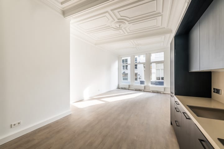 Appartement te huur: Kalverstraat 28A, Amsterdam