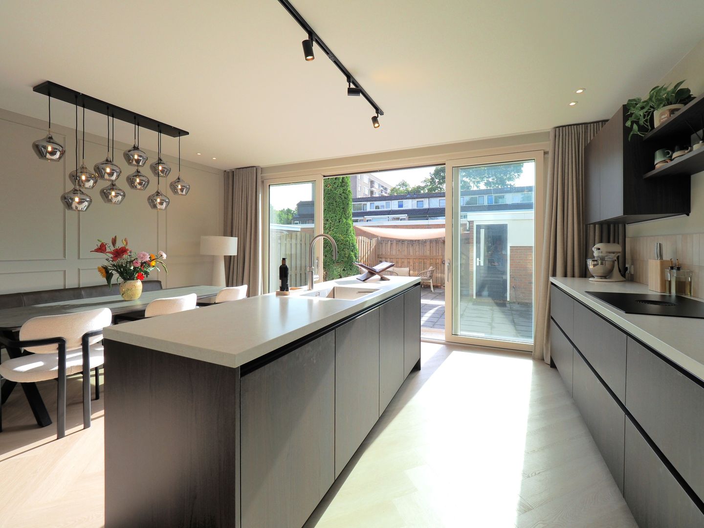 Photo 29 of Menno ter Braakstraat 9