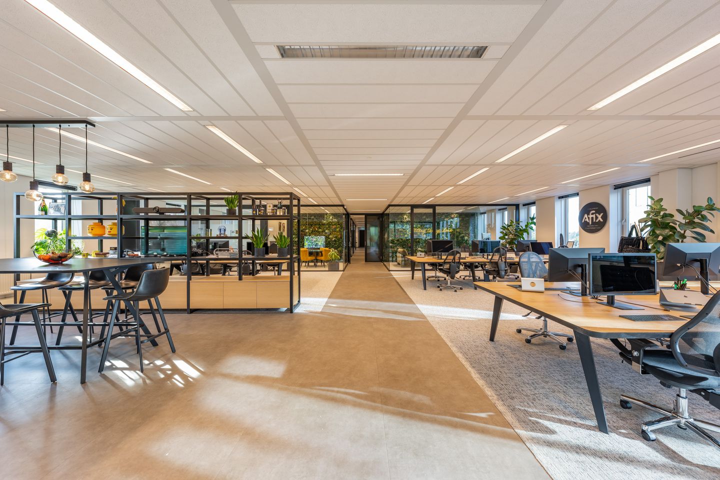 View photo 4 of Comeniusstraat 2-C