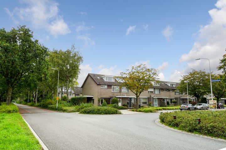 Hoekwoning te koop: Florencelaan 64, Eindhoven