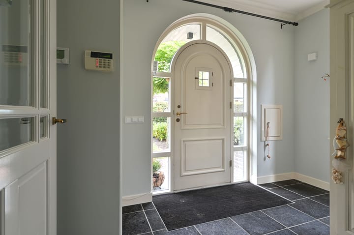 Vrijstaande woning te koop: Nieuweweg 5, Eemnes