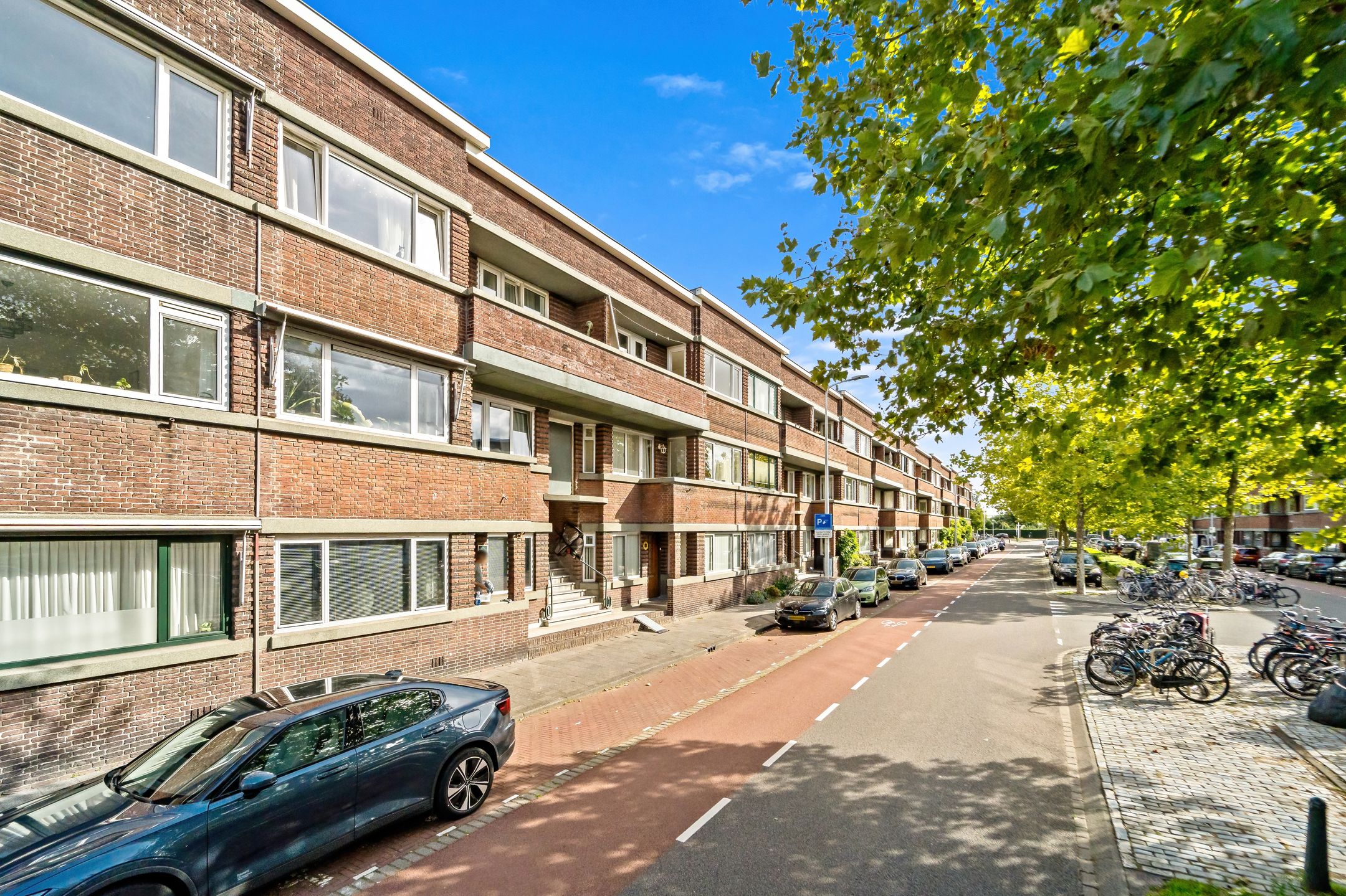Photo 9 of Juliana van Stolberglaan 412