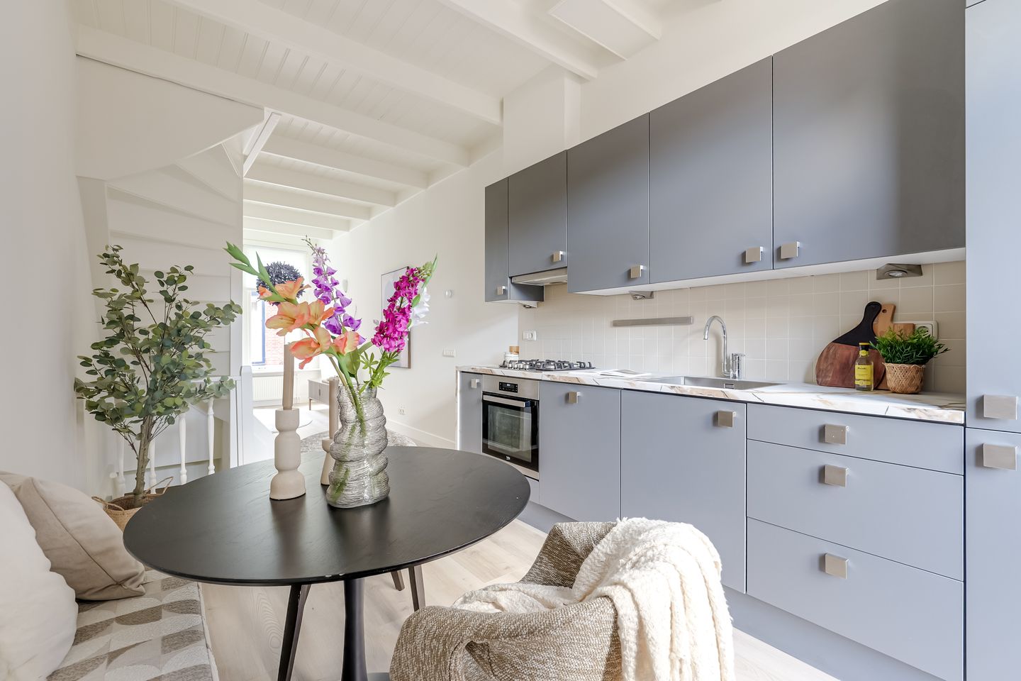 Photo 14 of Schoutenstraat 34-A