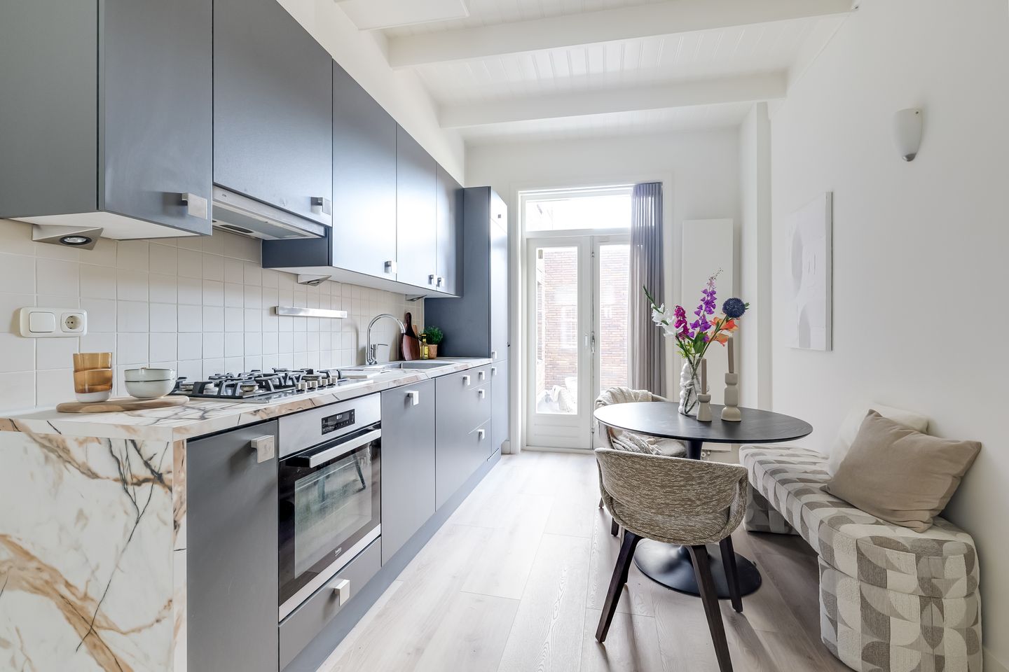 Photo 4 of Schoutenstraat 34-A