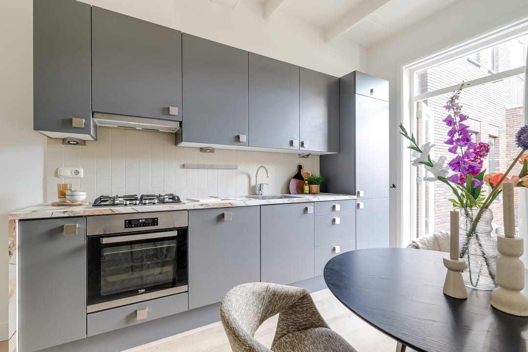 Photo 13 of Schoutenstraat 34-A
