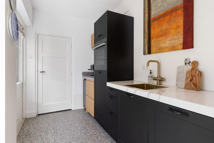 Tussenwoning te koop: Mgr. Van de Weteringstraat 20, Hilversum