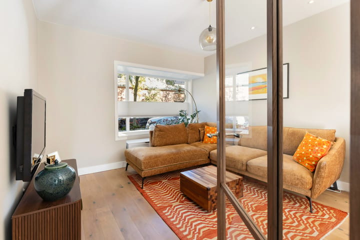 Tussenwoning te koop: Mgr. Van de Weteringstraat 20, Hilversum
