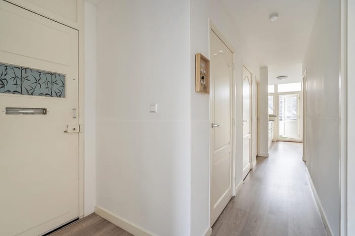Foto 4 van Loosduinse Hoofdstraat 74