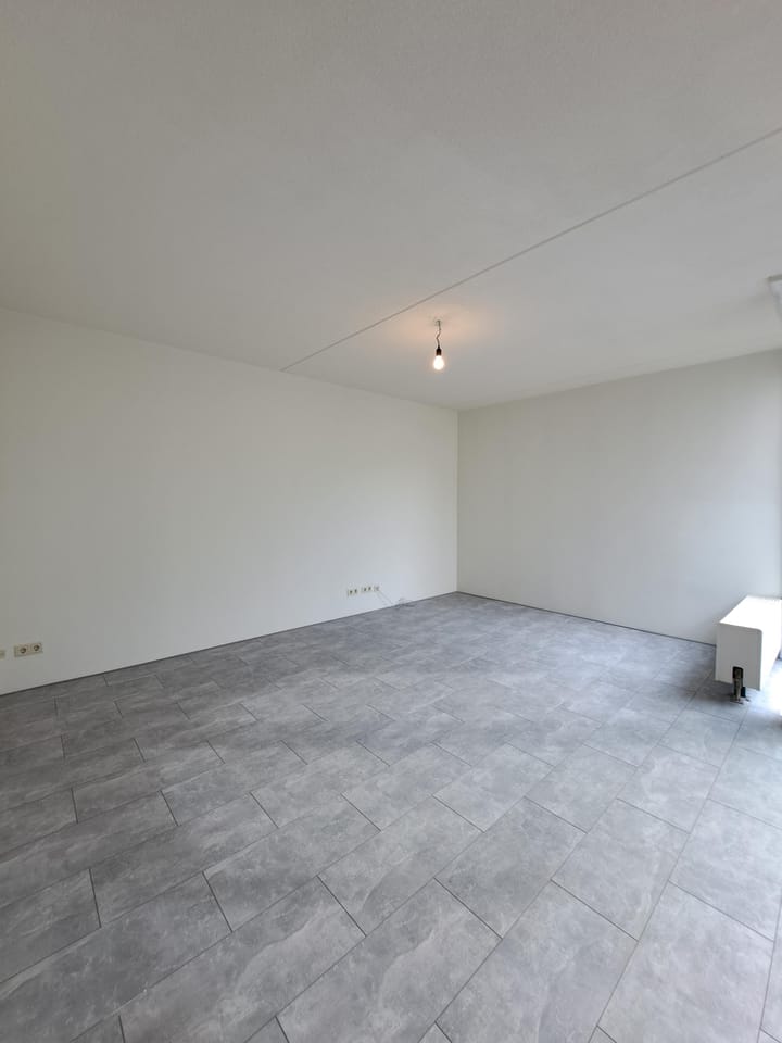 Appartement te huur: Stadhuisplein 73, Almere