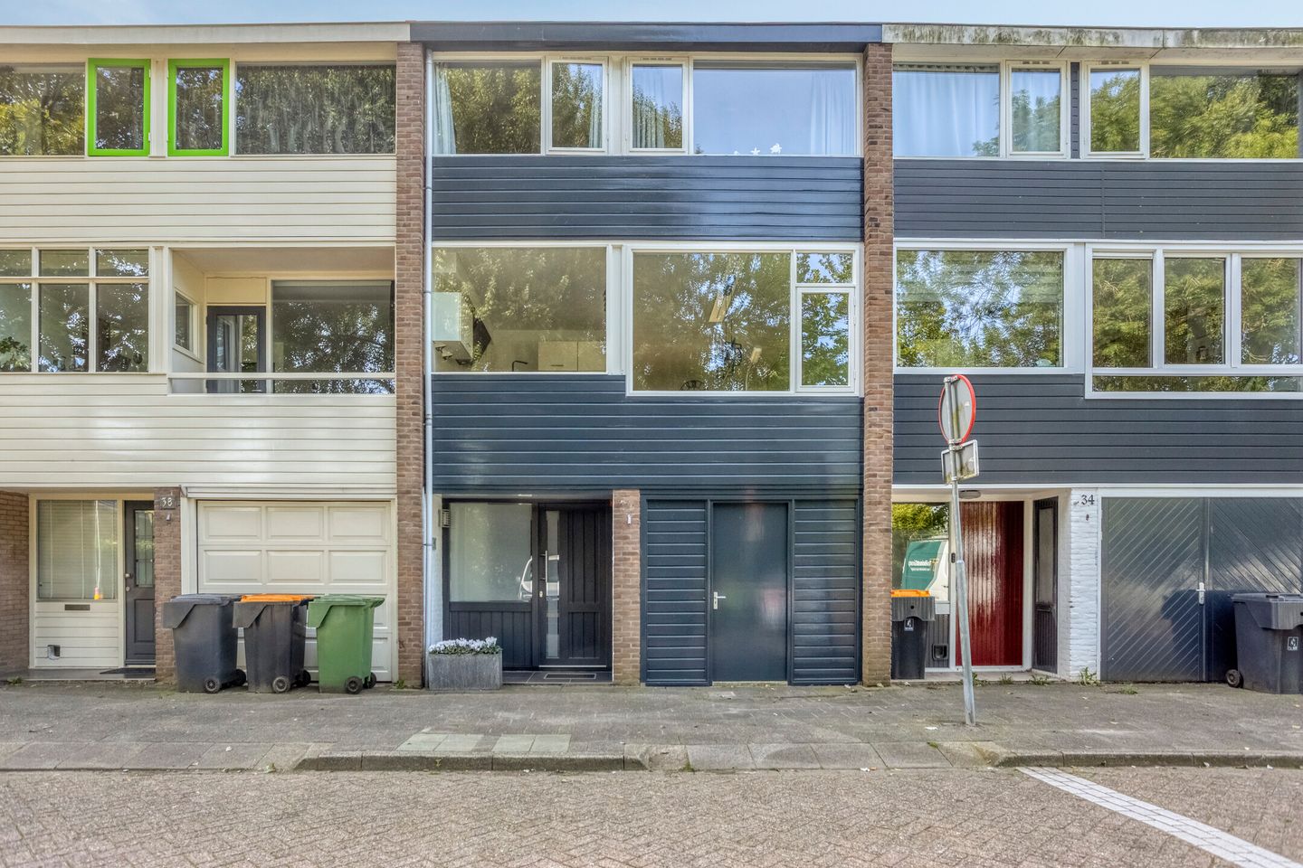 Foto 1 van J. van de Veldelaan 36