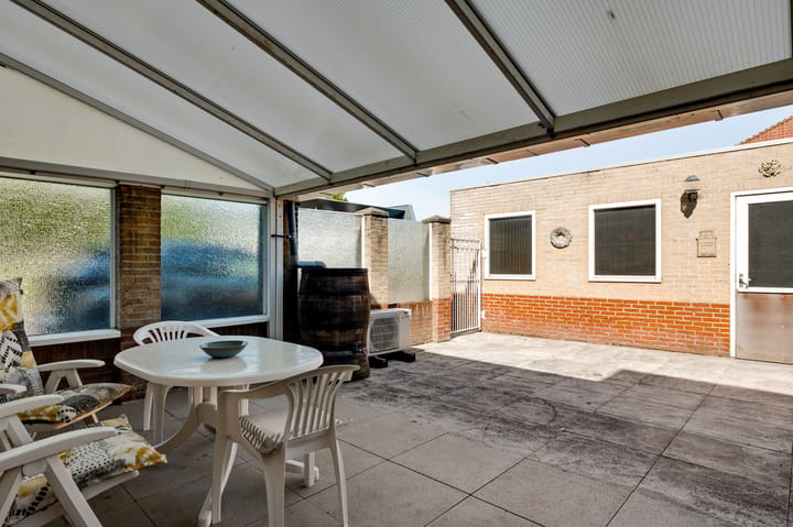 Hoekwoning te koop: Rinus pereirastraat 1, Reuver