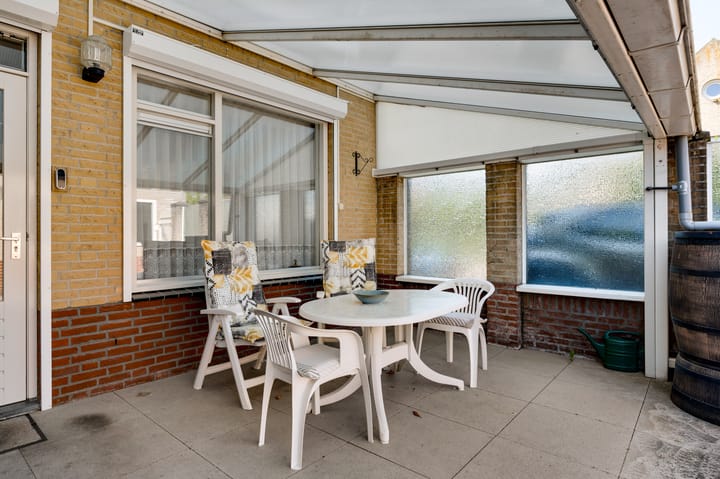 Hoekwoning te koop: Rinus pereirastraat 1, Reuver
