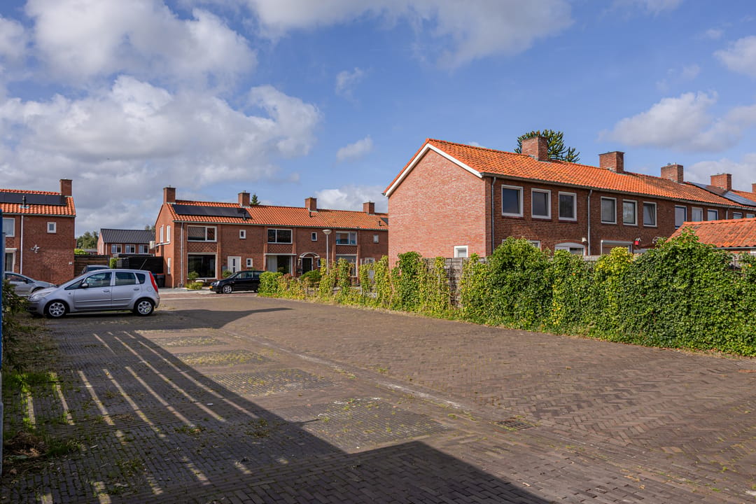 Photo 38 of Eikenlaan 24