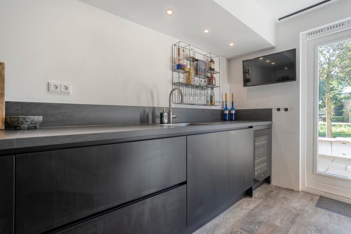 Tussenwoning te koop: Pottenbakkerstraat 127, Zwolle