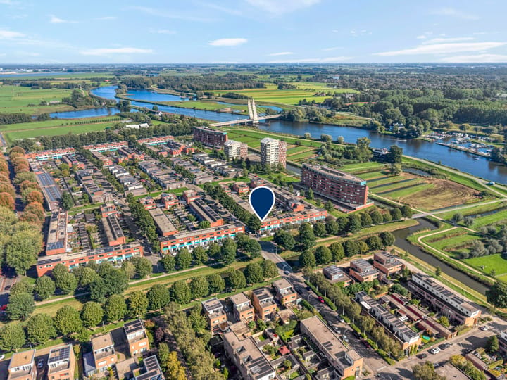 Tussenwoning te koop: Pottenbakkerstraat 127, Zwolle