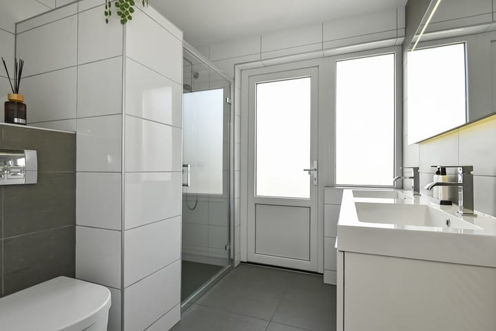 Hoekwoning te koop: Beethovenstraat 13, Elst (Ge)