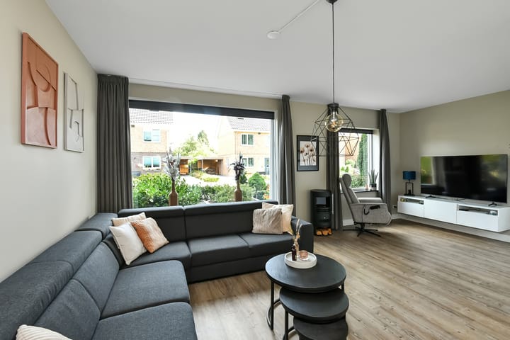 Hoekwoning te koop: Beethovenstraat 13, Elst (Ge)