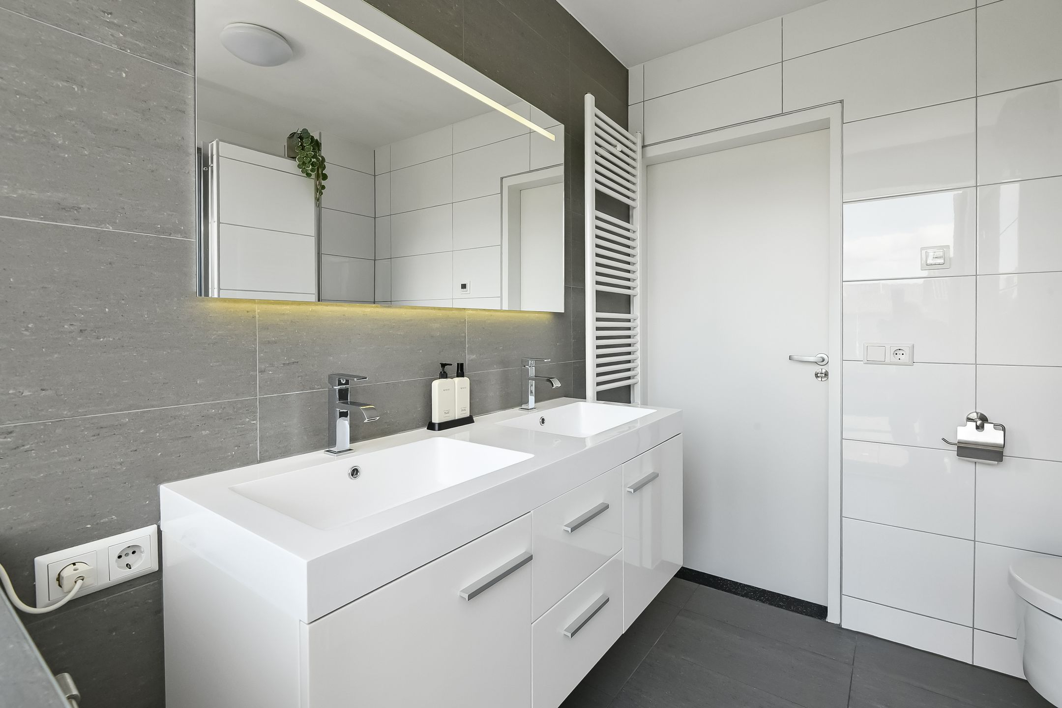 Photo 33 of Beethovenstraat 13
