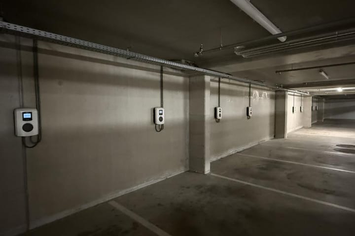 Appartement te huur: Vrouwengelukhof 4, Amsterdam