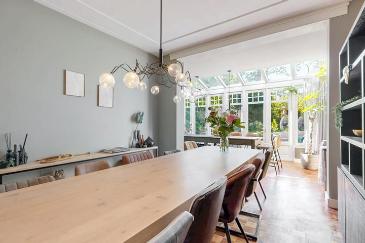 Twee-onder-één-kap te koop: Vinkenbaan 4, Santpoort-Zuid