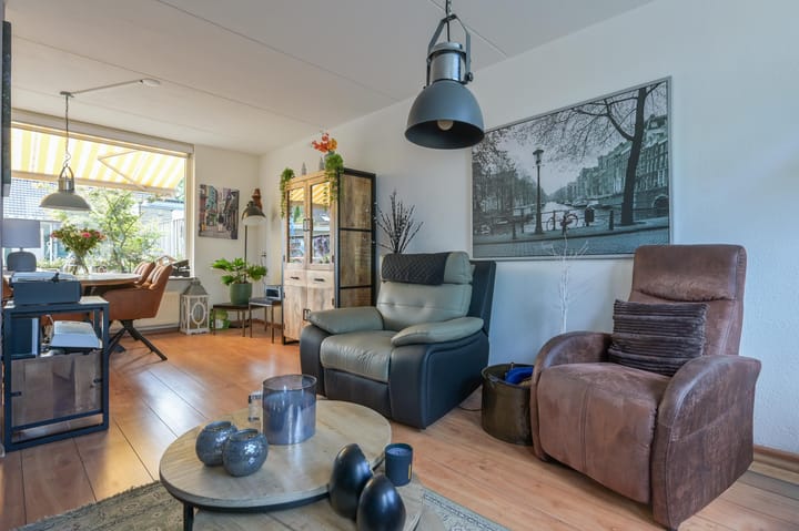 Tussenwoning te koop: Maaibalk 13, Eemnes
