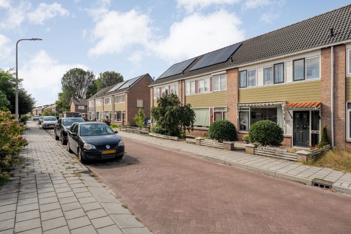 Tussenwoning te koop: Wentholtstraat 71, Ommen