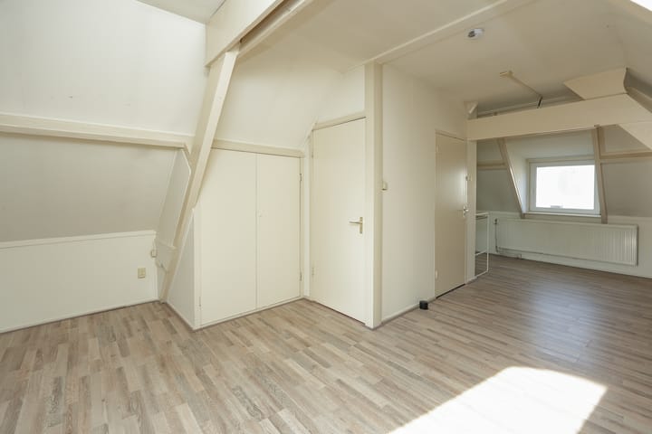 Foto 4 van Jan de Wittstraat 4