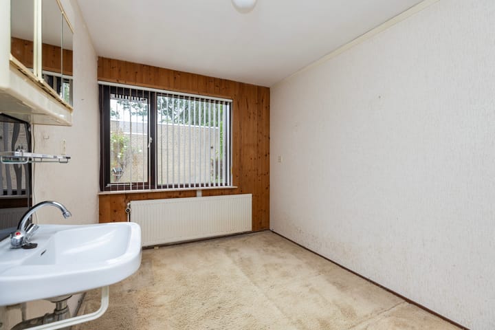 Tussenwoning te koop: Talmaplantsoen 26, Zwijndrecht