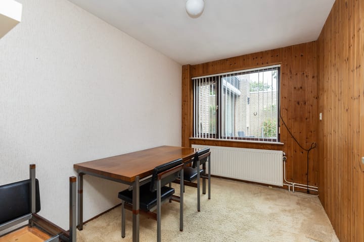 Tussenwoning te koop: Talmaplantsoen 26, Zwijndrecht