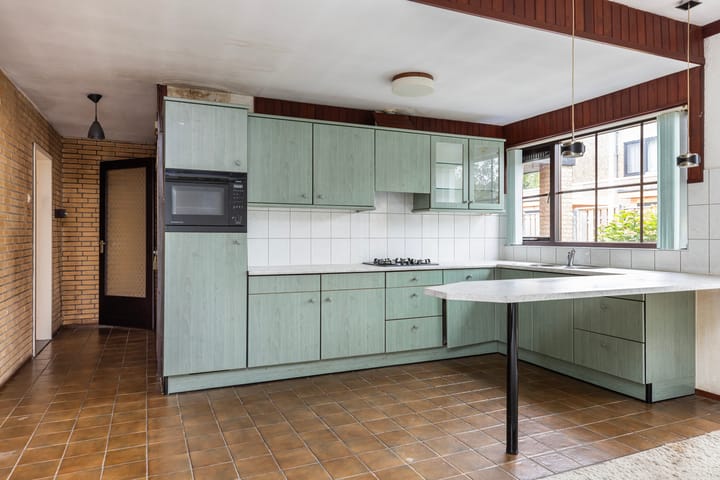 Tussenwoning te koop: Talmaplantsoen 26, Zwijndrecht